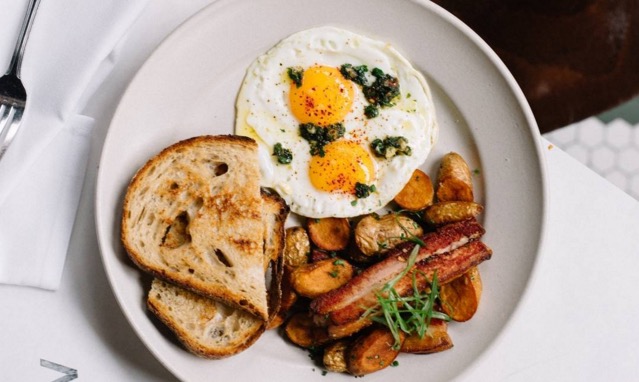16 L.A. Spots You Gotta Try If You LOVE Breakfast