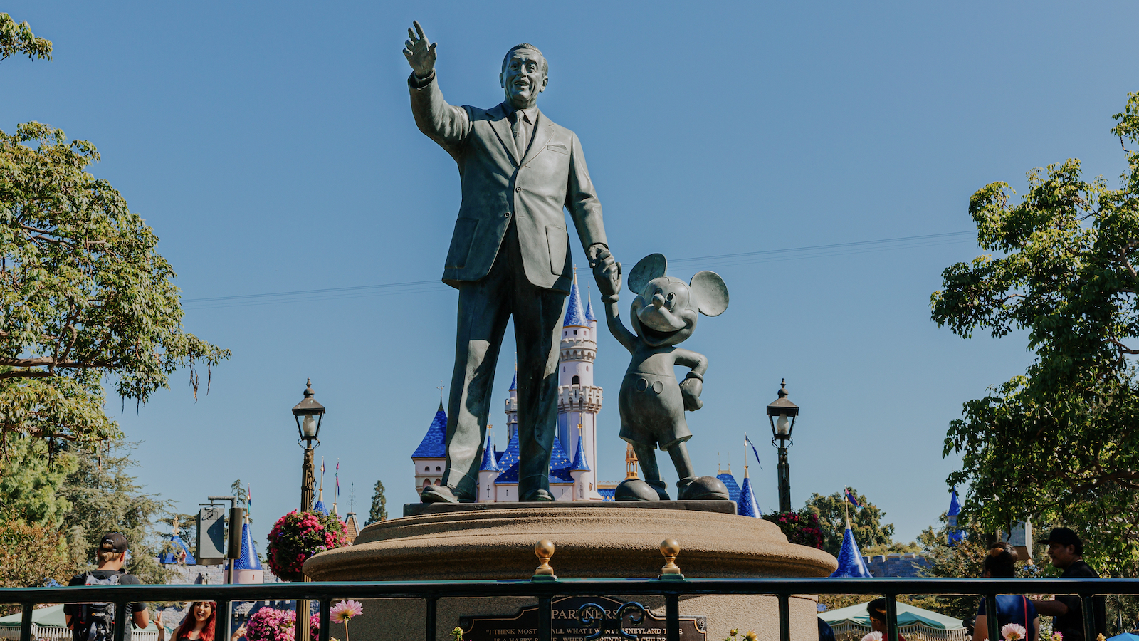 large mickey statue