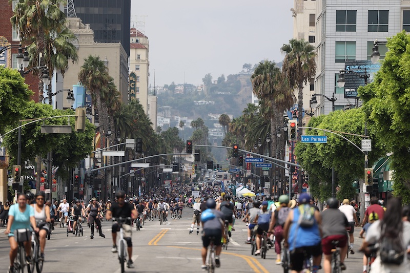 CicLAvia-Meet-the-Hollywoods_Credit-CicLAvia-Los-Angeles